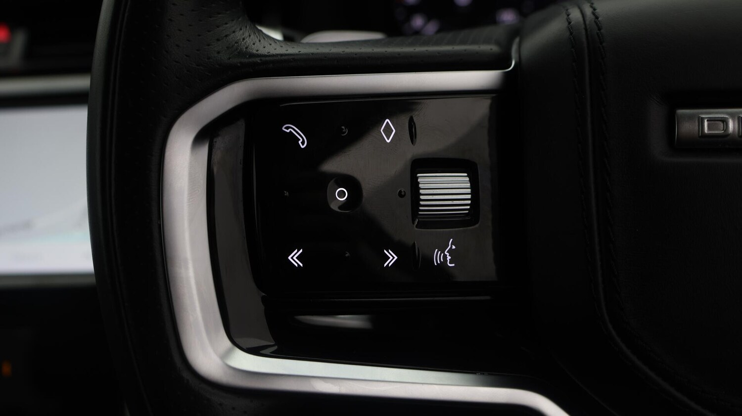 Used Land Rover Discovery Sport 2020 for sale - 76381359: Photo 22