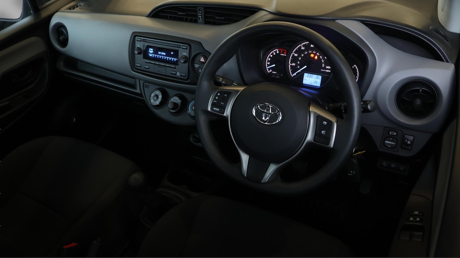Used Toyota Yaris 2019 for sale - 76573639: Photo 10