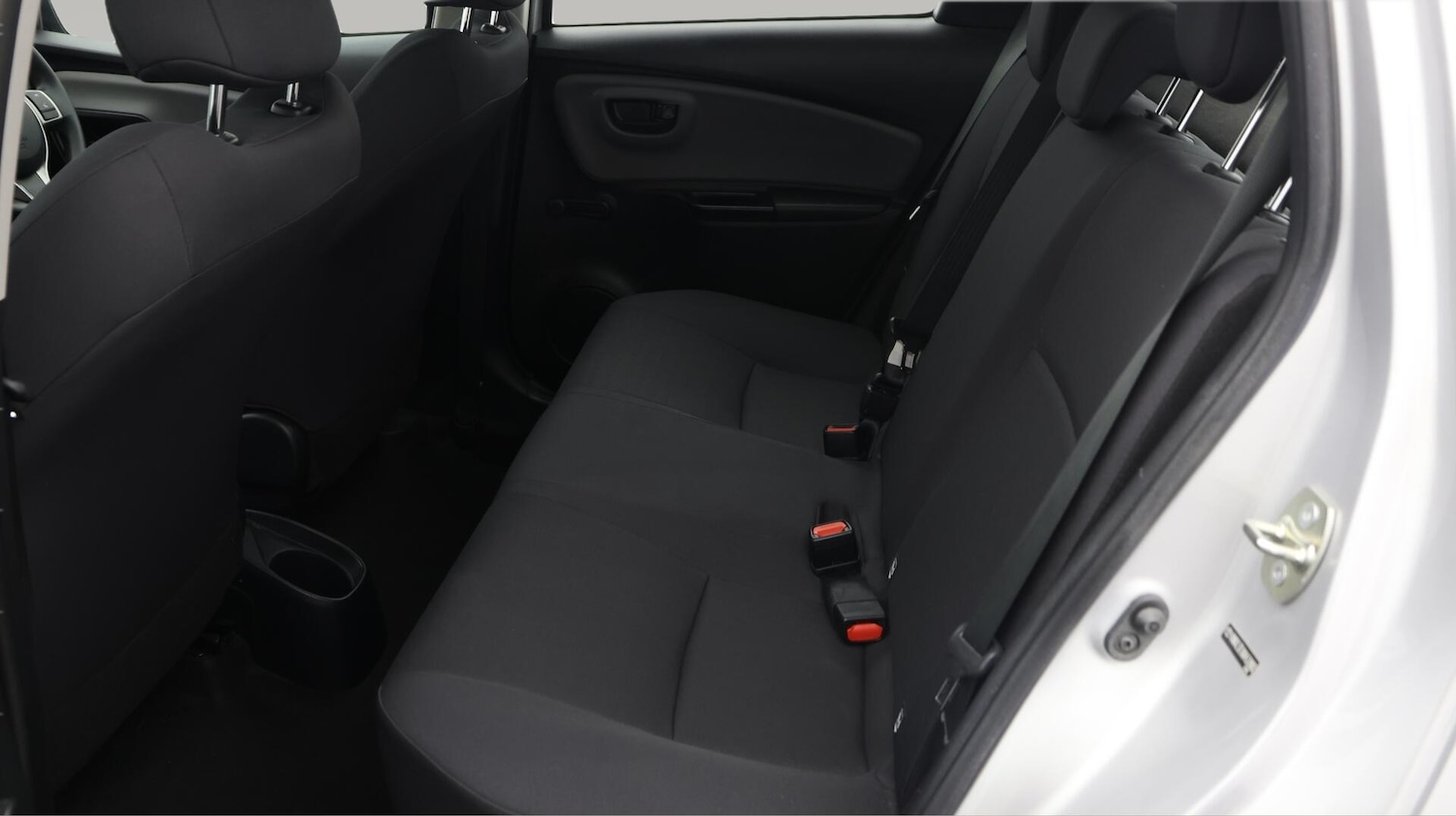 Used Toyota Yaris 2019 for sale - 76573639: Photo 17