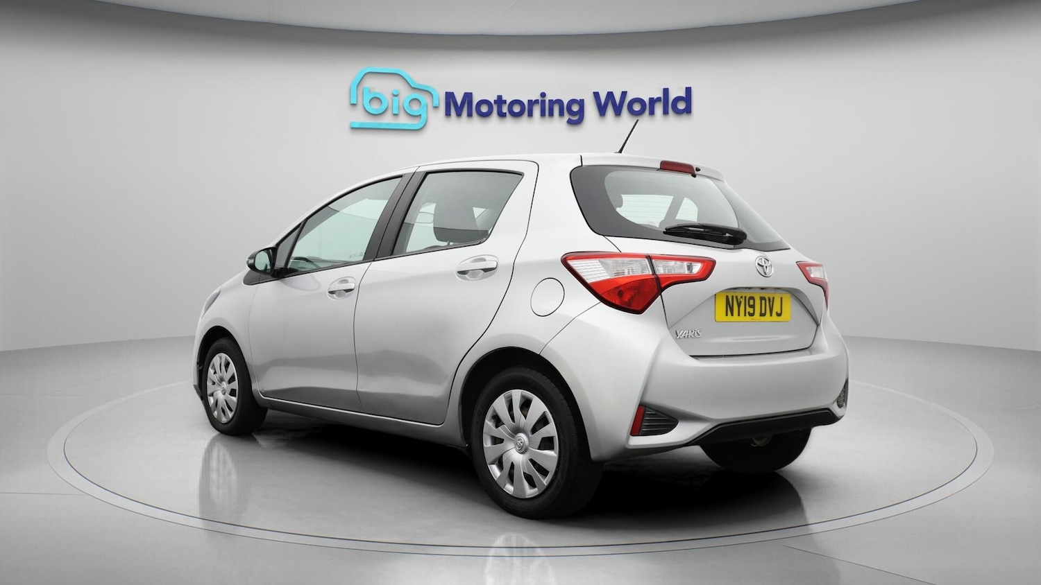 Used Toyota Yaris 2019 for sale - 76573639: Photo 6