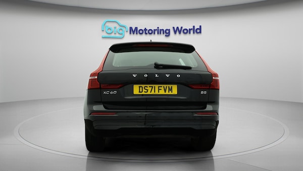 Used Volvo XC60 2022 for sale - 76294775: Photo 7