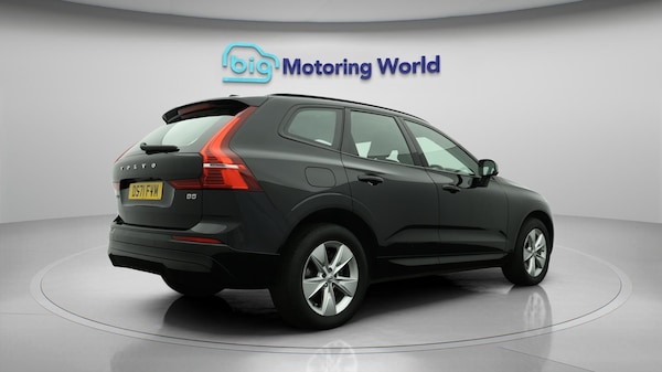 Used Volvo XC60 2022 for sale - 76294775: Photo 8