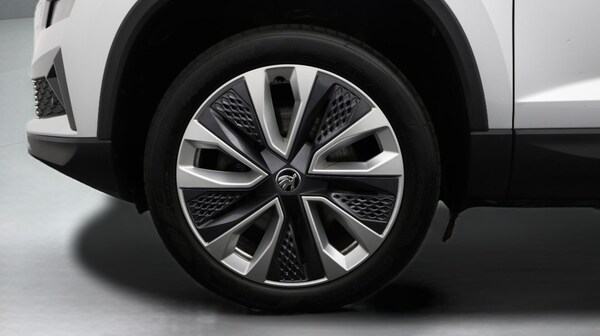 Used Skoda Karoq 2023 for sale - 76179439: Photo 19