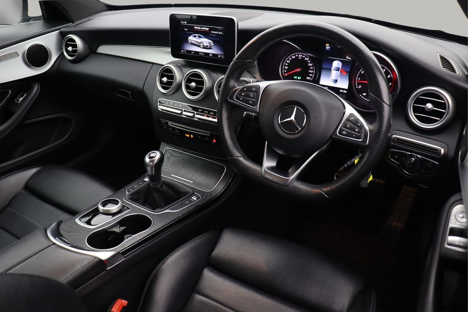 Used Mercedes-Benz C Class 2017 for sale - 77896078: Photo 9