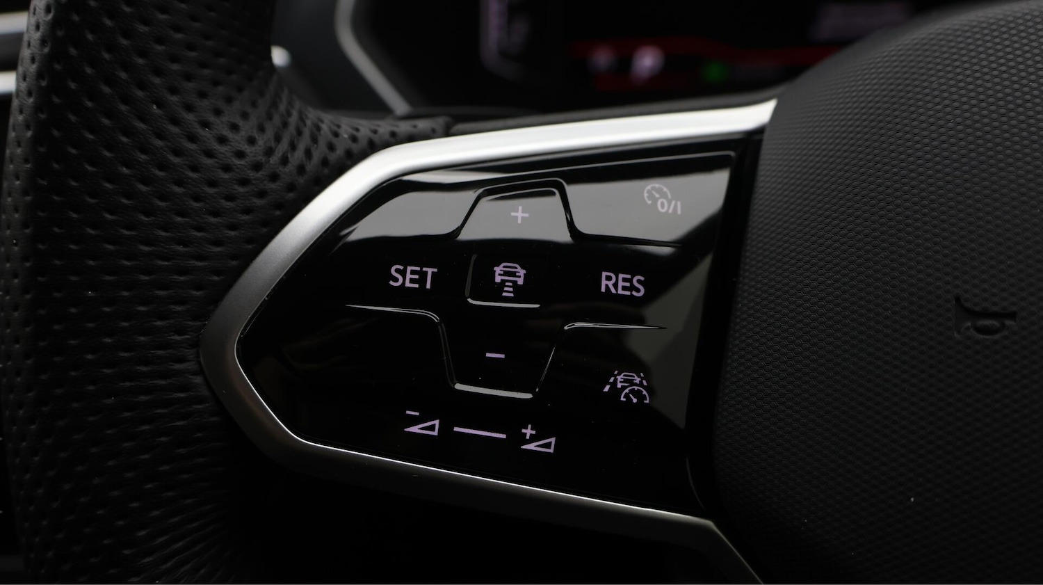 Used Volkswagen Tiguan 2023 for sale - 76562545: Photo 23