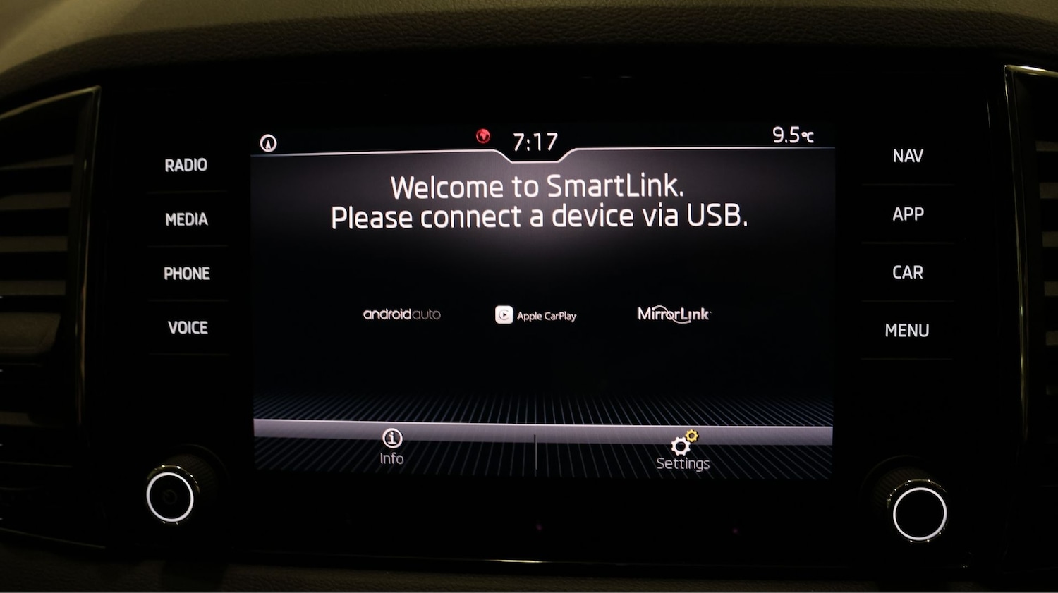 Used Skoda Karoq for sale - 77736268: Photo 22