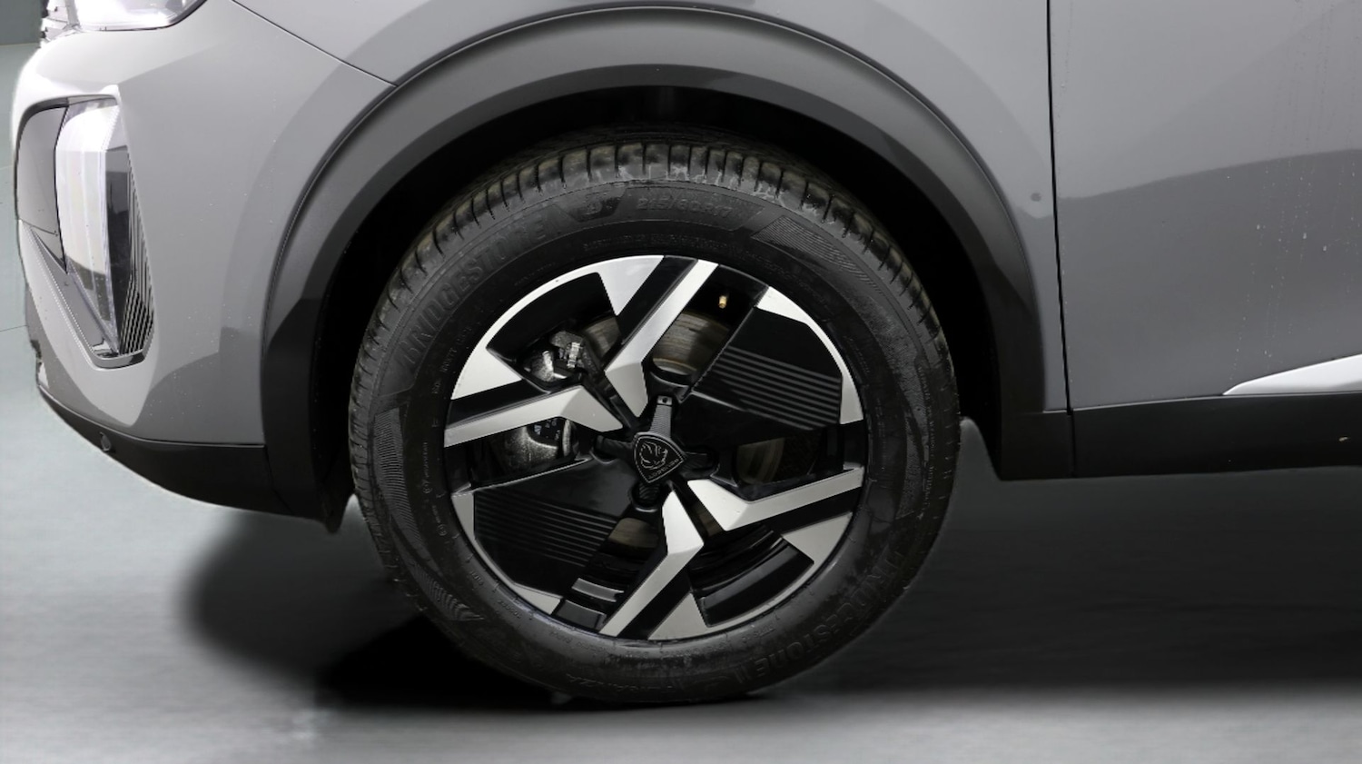 Used Peugeot E-2008 2025 for sale - 77377865: Photo 18