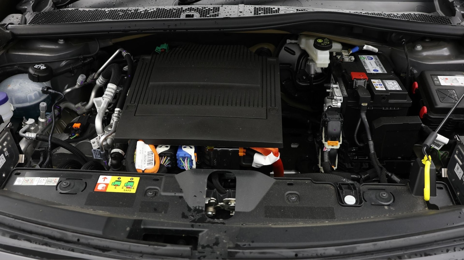 Used Peugeot E-2008 2025 for sale - 77377865: Photo 19