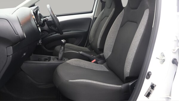 Used Toyota Aygo X 2023 for sale - 76151863: Photo 14