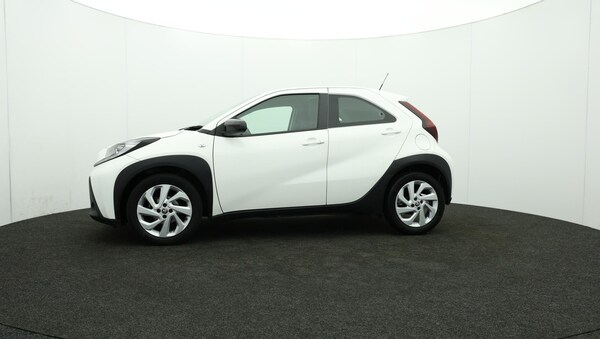 Used Toyota Aygo X 2023 for sale - 76151863: Photo 57