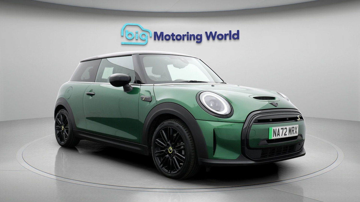 Used MINI Hatch 2022 for sale - 77182032: Photo 1