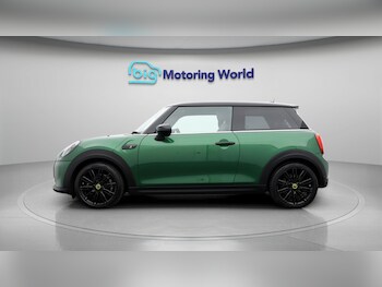 Used MINI Electric Hatch 2022 for sale - 77182032: Photo