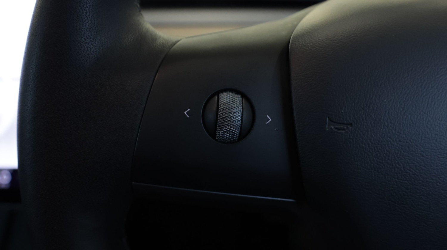 Used Tesla Model 3 2021 for sale - 77610544: Photo 21