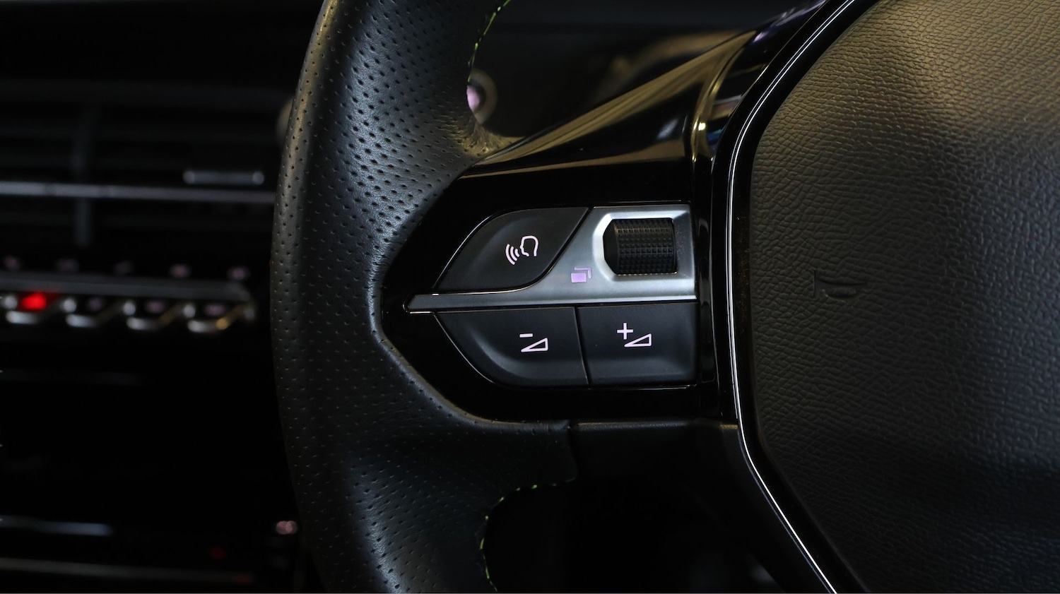 Used Peugeot E-2008 for sale - 77311261: Photo 22