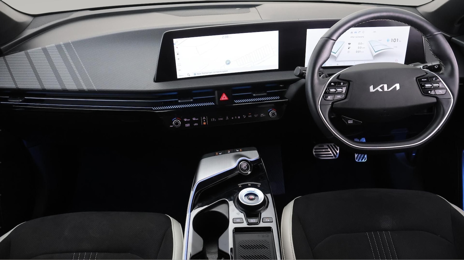 Used Kia EV6 2023 for sale - 77116457: Photo 13