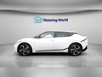 Used Kia EV6 2023 for sale - 77116457: Photo