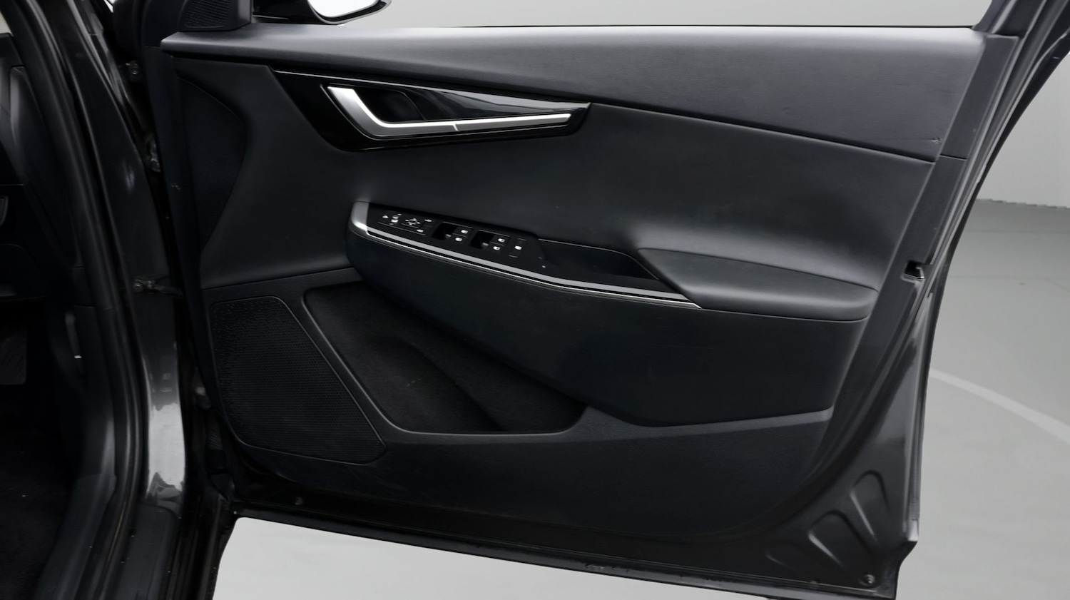 Used Kia EV6 2023 for sale - 77881381: Photo 15