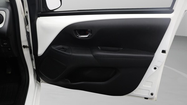 Used Toyota AYGO 2020 for sale - 76270330: Photo 16