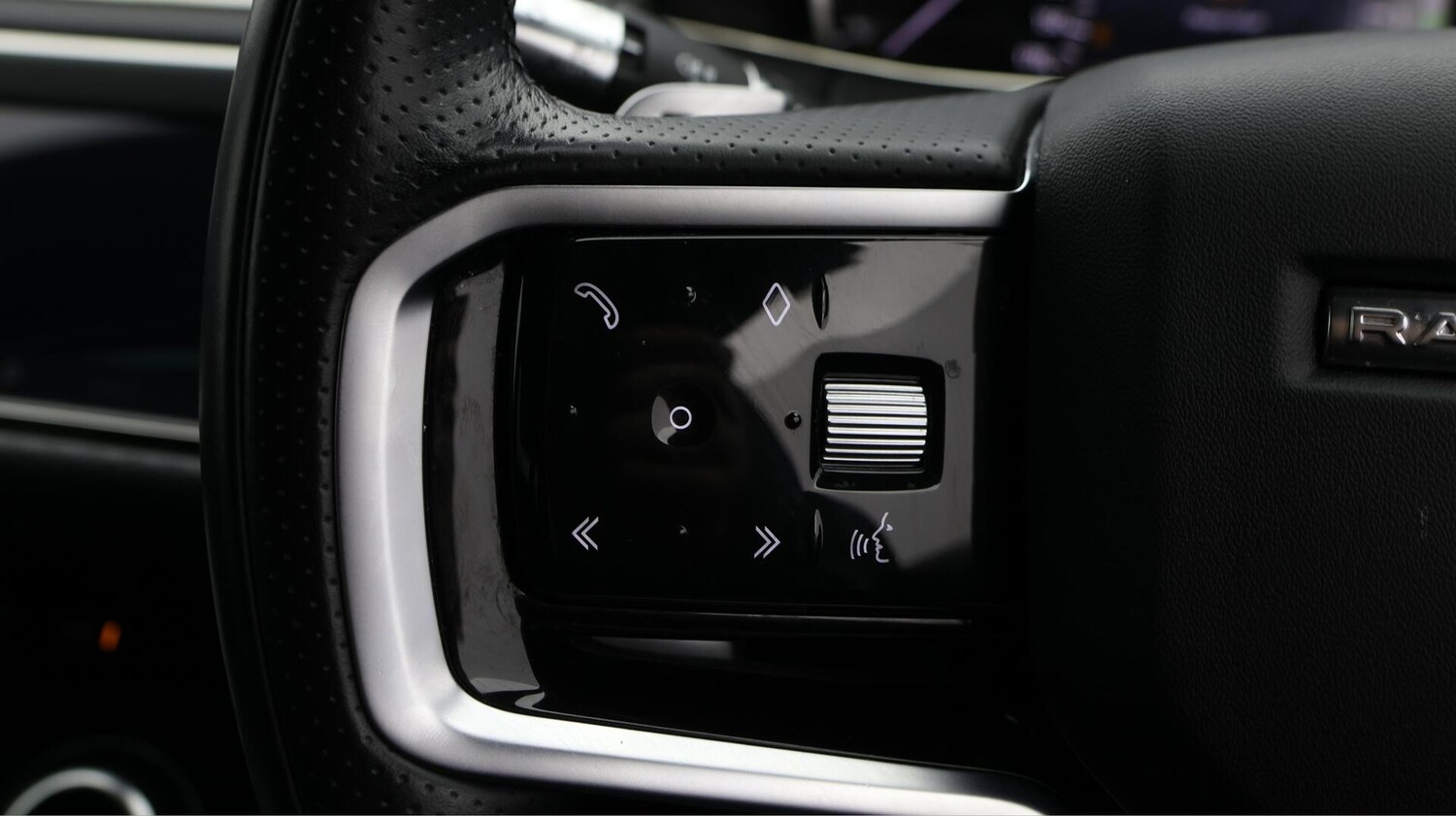 Used Land Rover Range Rover Evoque 2021 for sale - 76485212: Photo 24