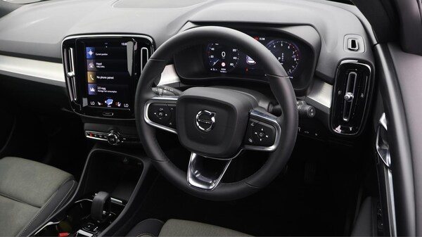 Used Volvo XC40 2022 for sale - 76247615: Photo 10
