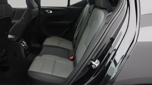 Used Volvo XC40 2022 for sale - 76247615: Photo 17