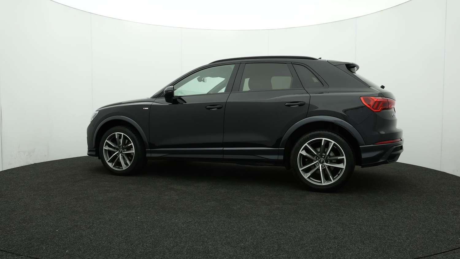 Used Audi Q3 2021 for sale - 76446816: Photo 75