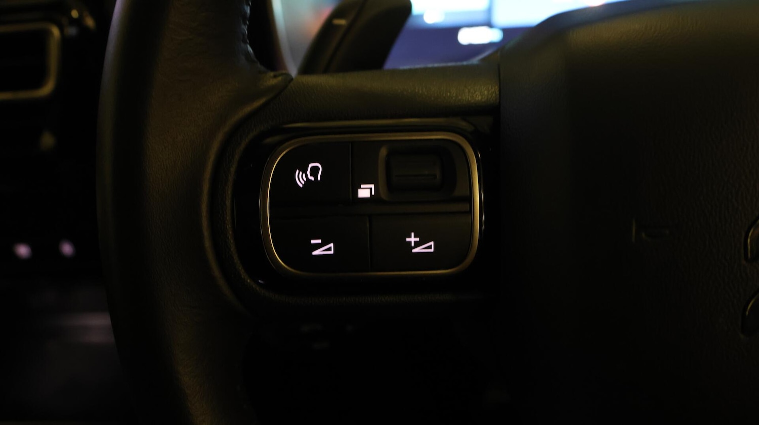 Used Citroen C5 Aircross 2023 for sale - 76702386: Photo 24