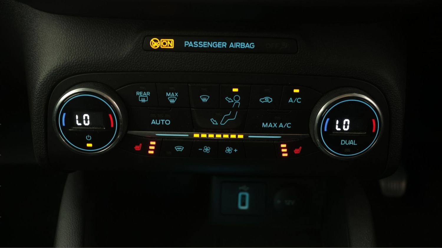 Used Ford Focus 2020 for sale - 77736279: Photo 12