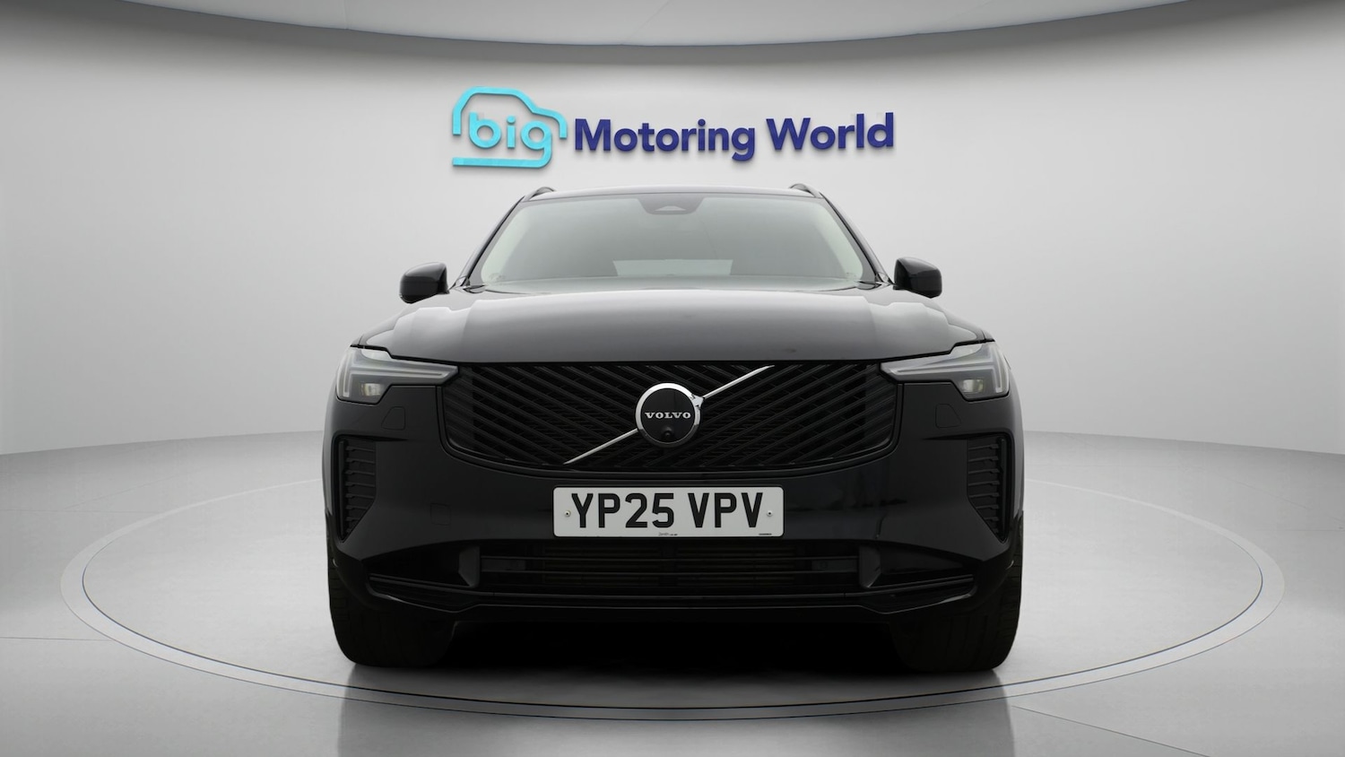 Used Volvo XC90 2025 for sale - 78112781: Photo 2