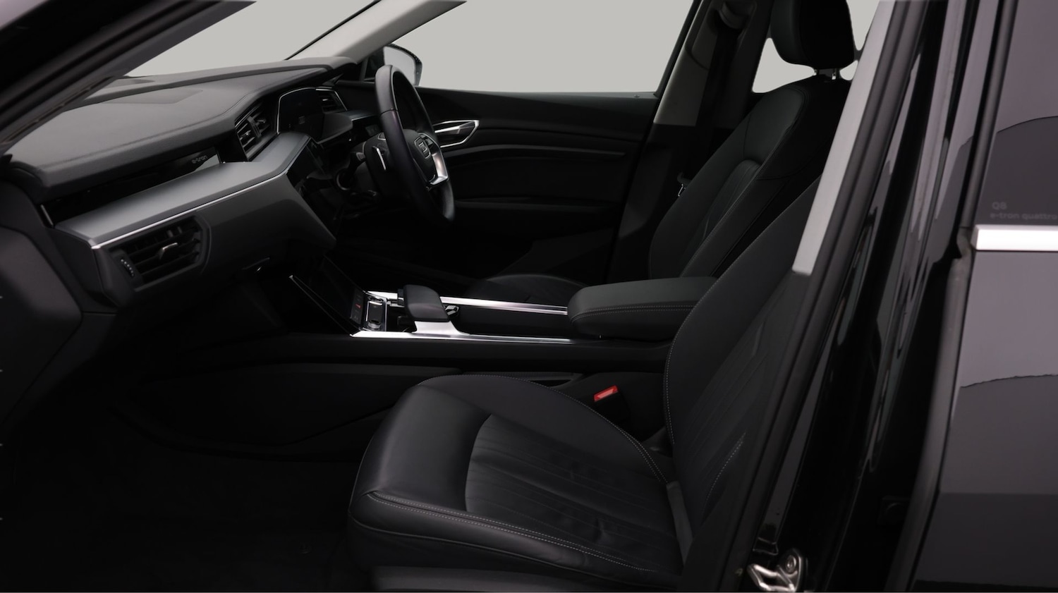 Used Audi Q8 2023 for sale - 78163716: Photo 14