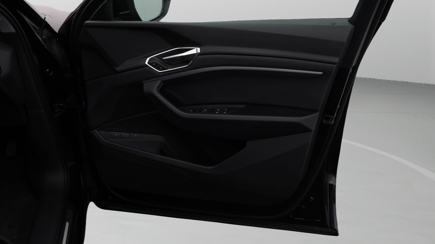 Used Audi Q8 2023 for sale - 78163716: Photo 15