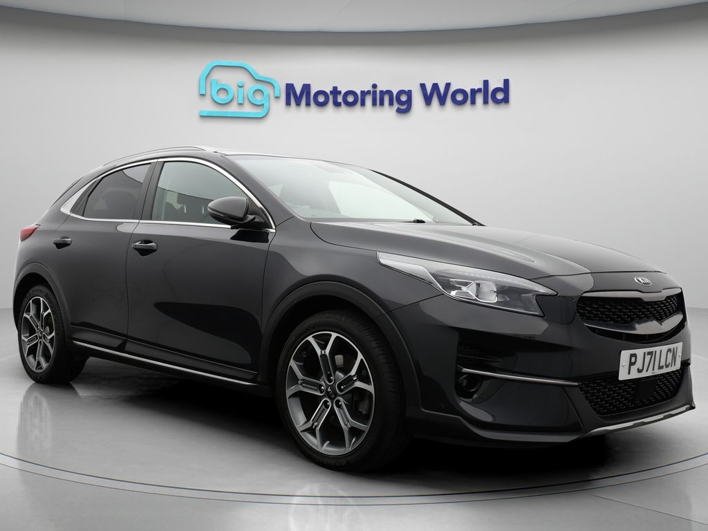 Used Kia XCeed for sale - 76812927: Photo 2