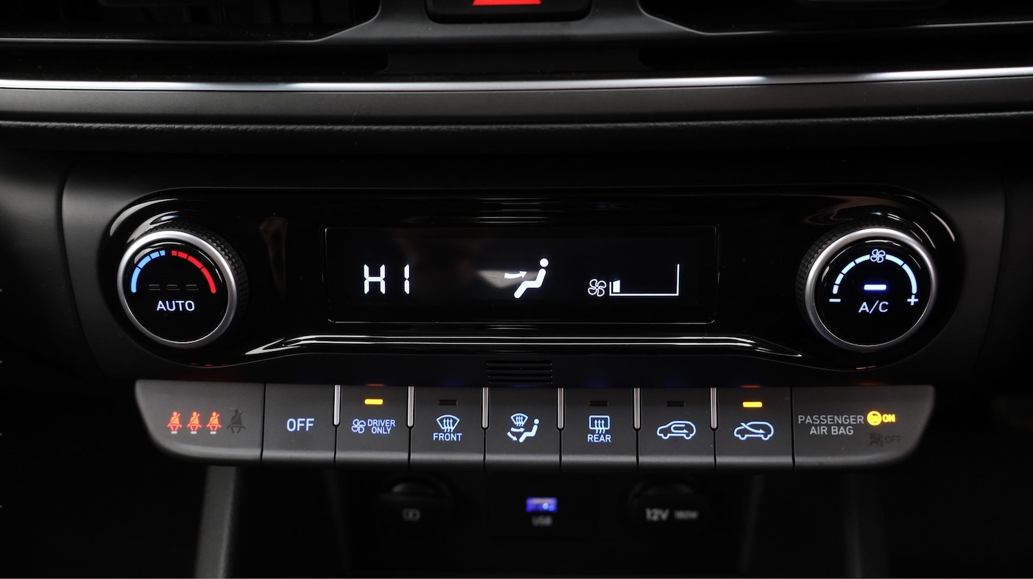 Used Hyundai KONA 2022 for sale - 77195397: Photo 12