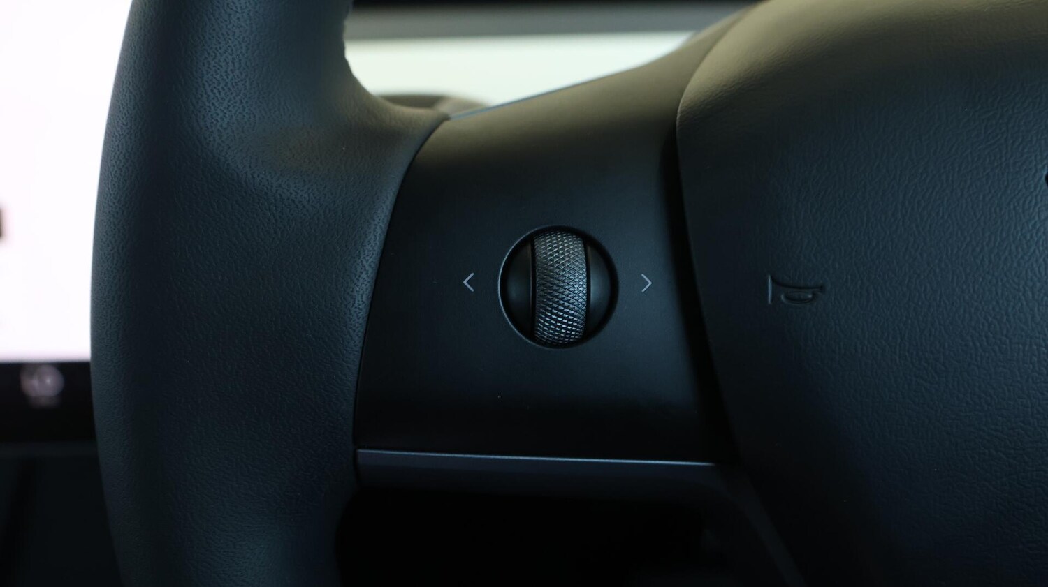 Used Tesla Model Y 2023 for sale - 76573756: Photo 23