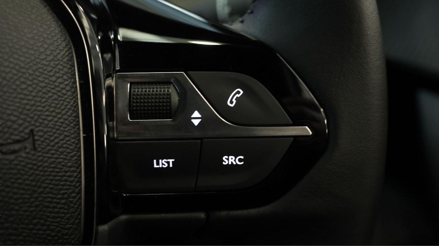 Used Peugeot 2008 for sale - 78186355: Photo 22