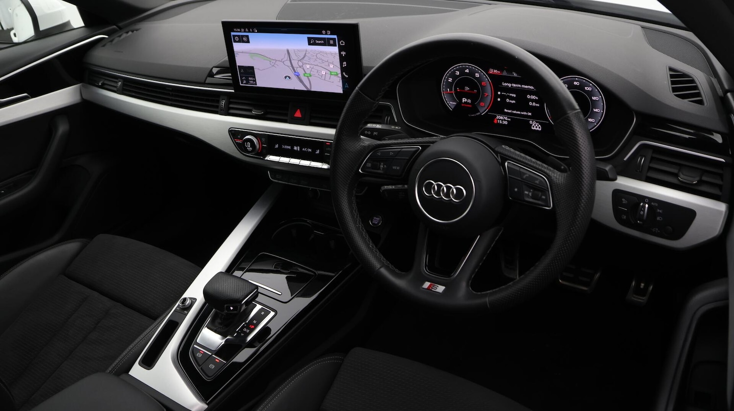 Used Audi A4 2022 for sale - 76666586: Photo 10