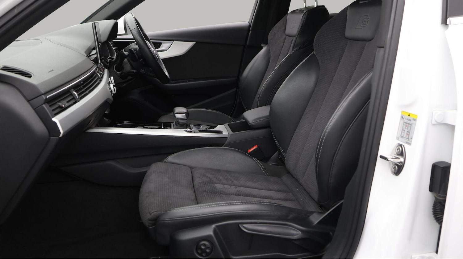 Used Audi A4 2022 for sale - 76666586: Photo 15