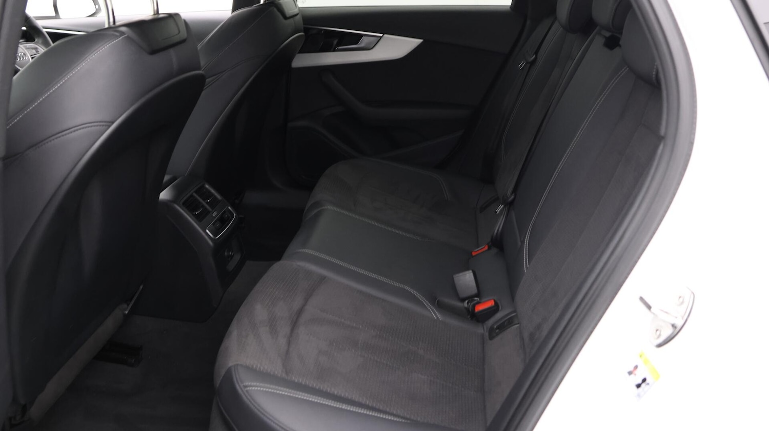 Used Audi A4 2022 for sale - 76666586: Photo 17