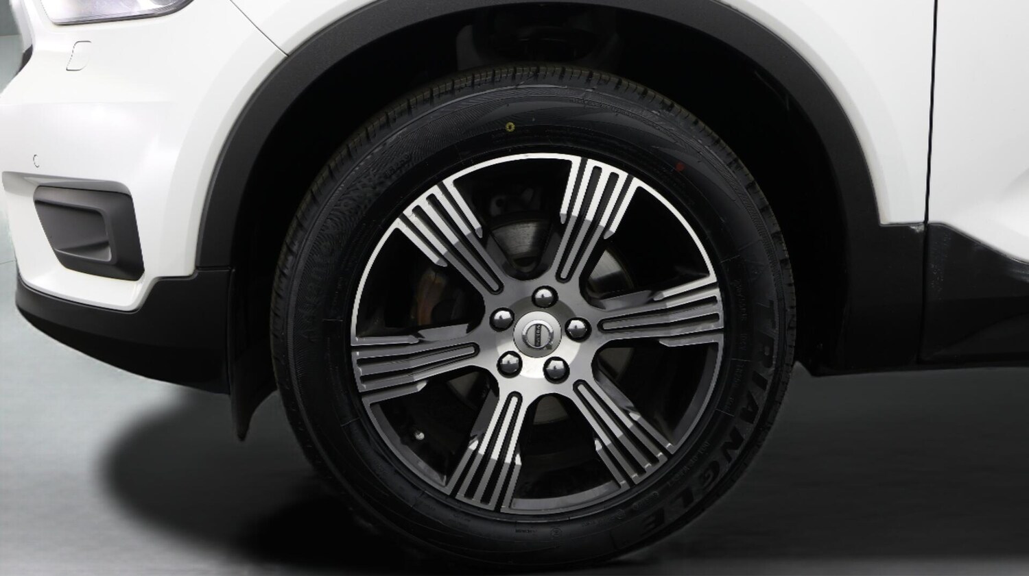 Used Volvo XC40 2019 for sale - 76714512: Photo 19