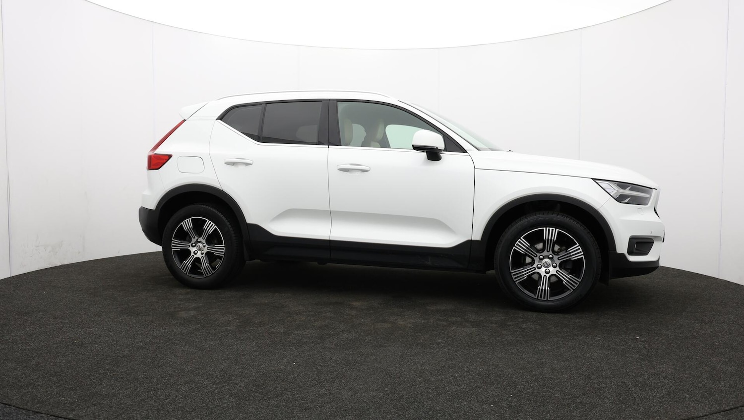 Used Volvo XC40 2019 for sale - 76714512: Photo 44