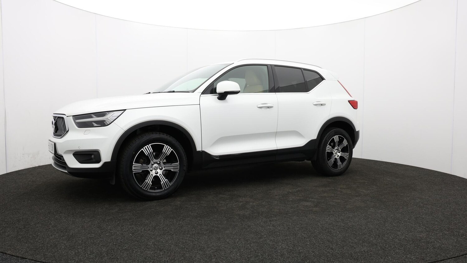 Used Volvo XC40 2019 for sale - 76714512: Photo 65