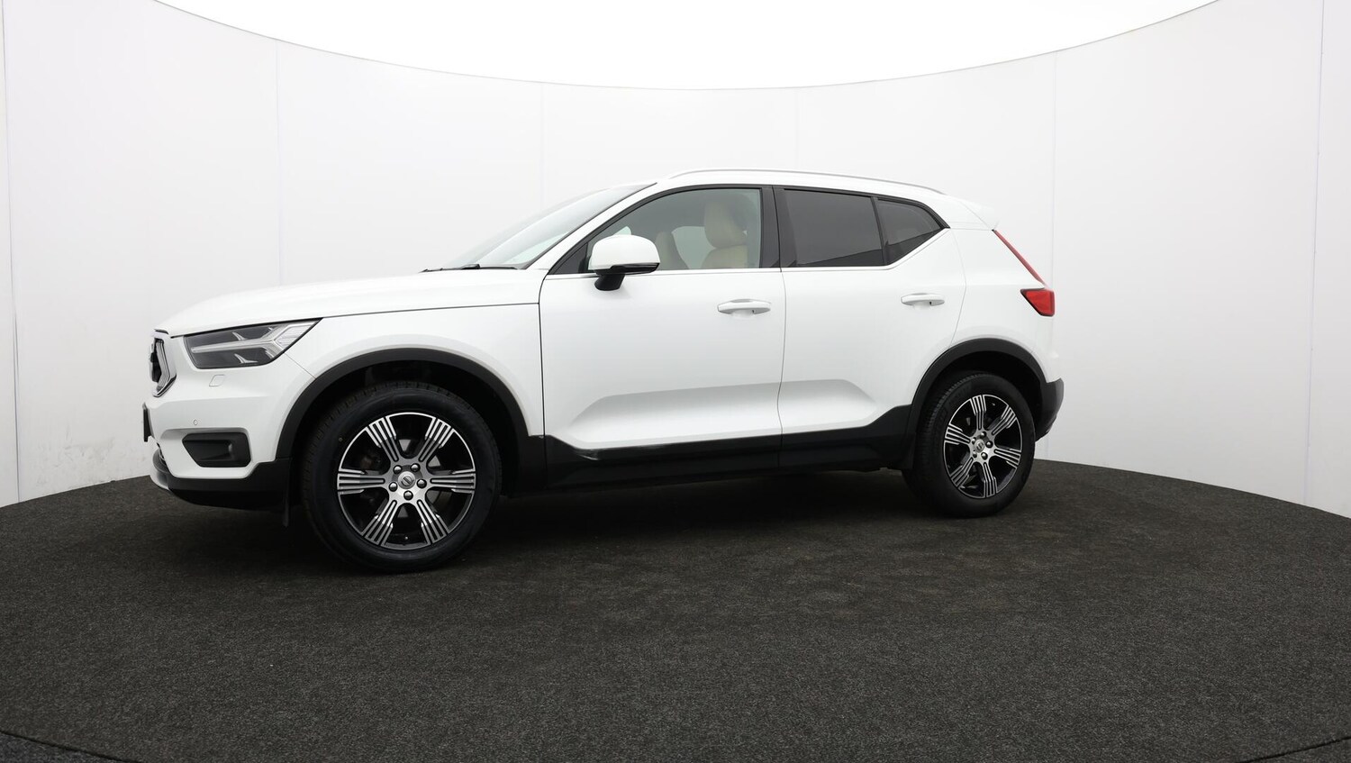 Used Volvo XC40 2019 for sale - 76714512: Photo 66
