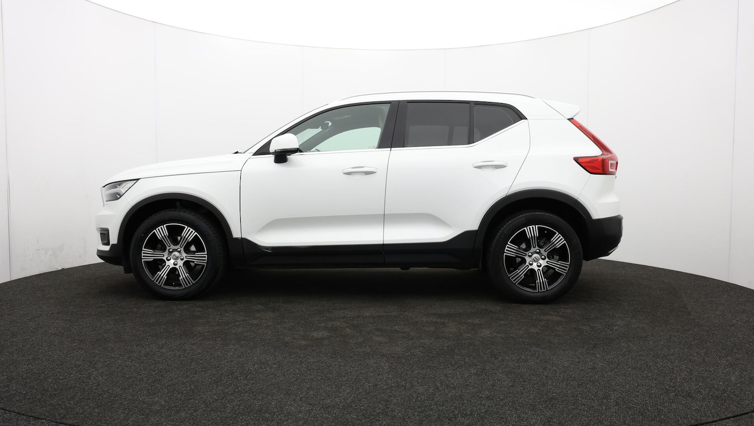 Used Volvo XC40 2019 for sale - 76714512: Photo 71