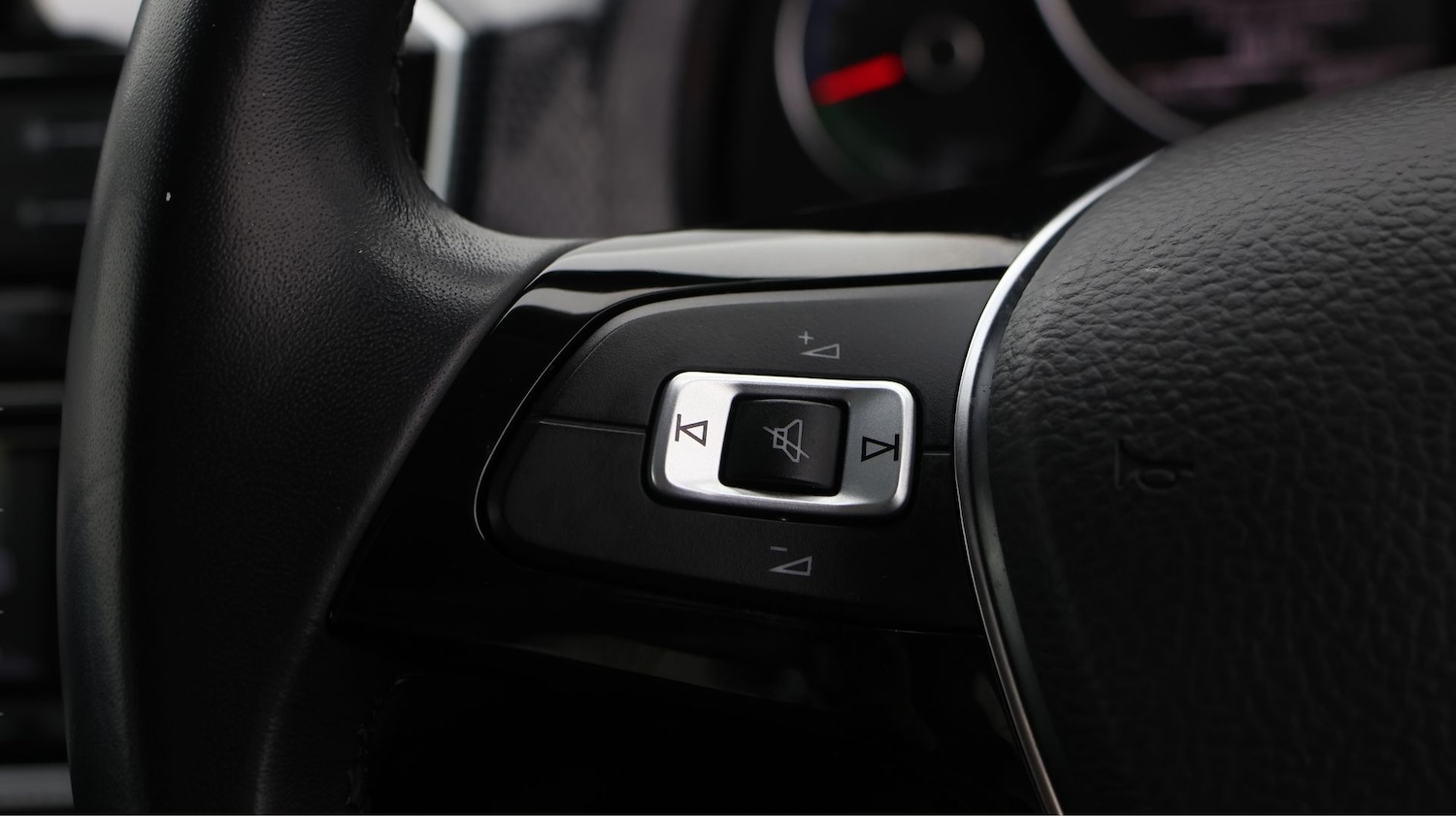 Used Volkswagen up! 2021 for sale - 77562658: Photo 20