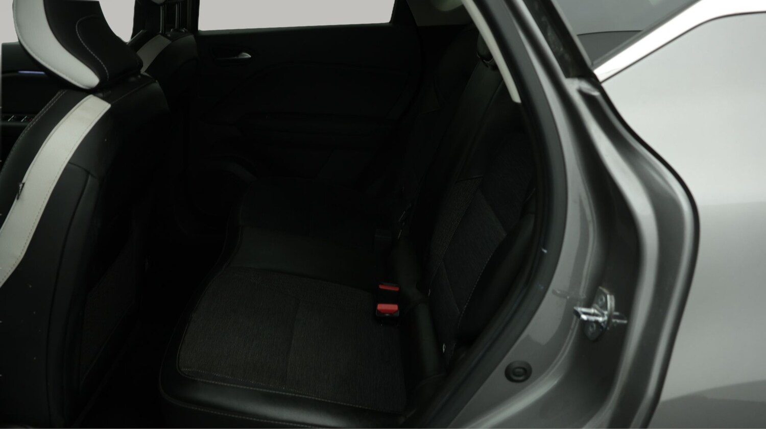 Used Renault Captur 2023 for sale - 78027562: Photo 16