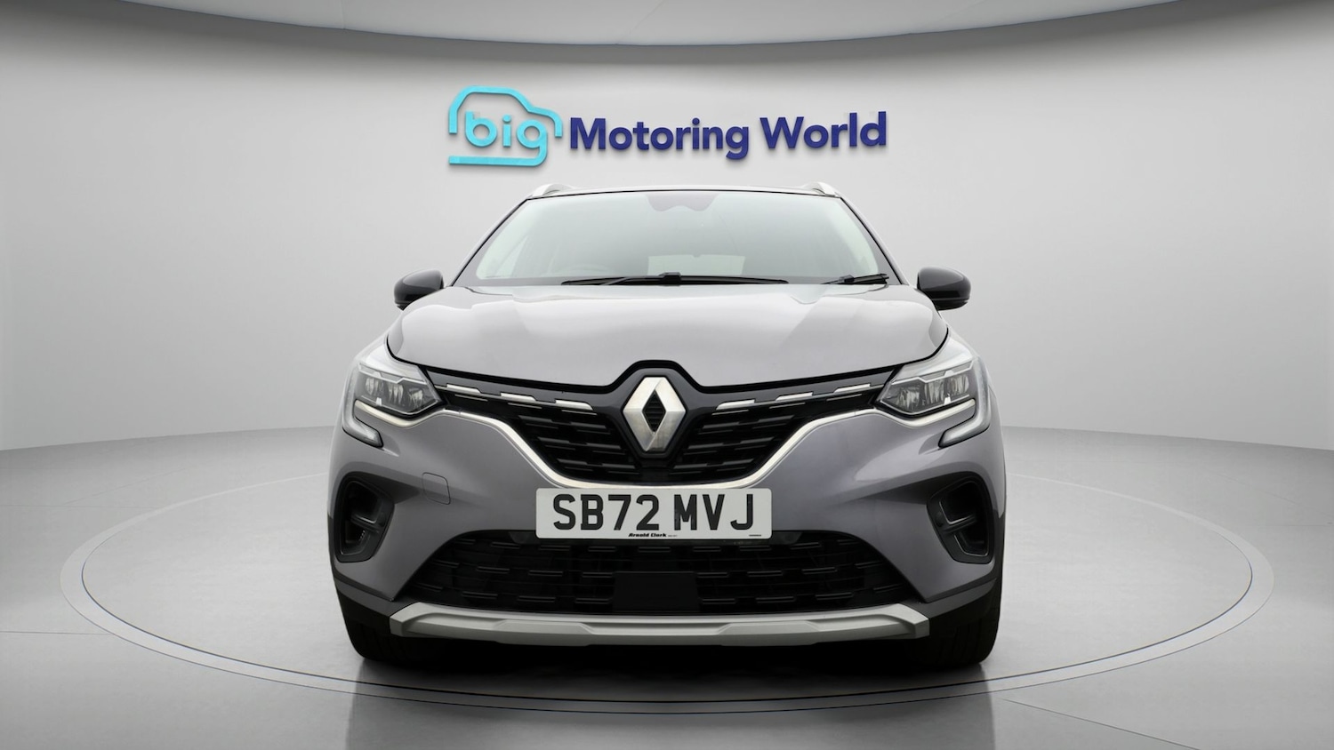 Used Renault Captur 2023 for sale - 78027562: Photo 2