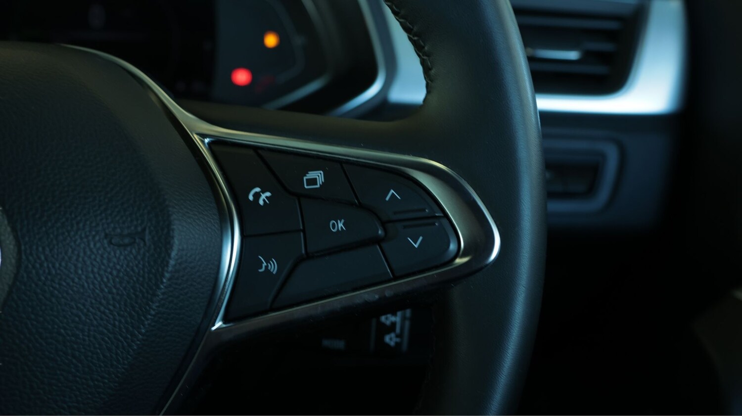 Used Renault Captur 2023 for sale - 78027562: Photo 24