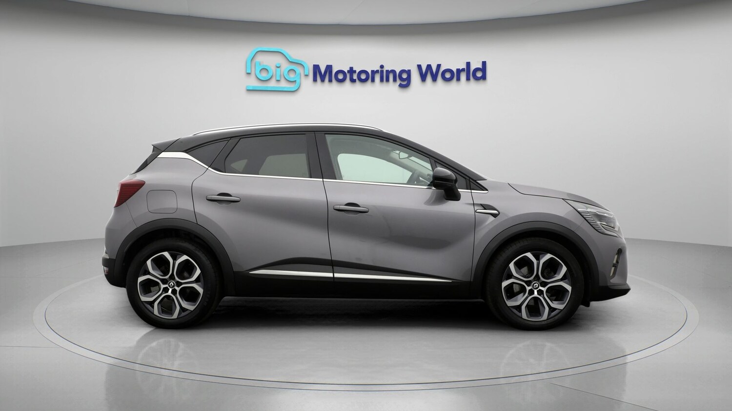 Used Renault Captur 2023 for sale - 78027562: Photo 8