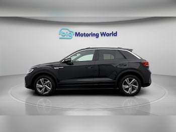 Used Volkswagen T-Roc 2022 for sale - 77715986: Photo
