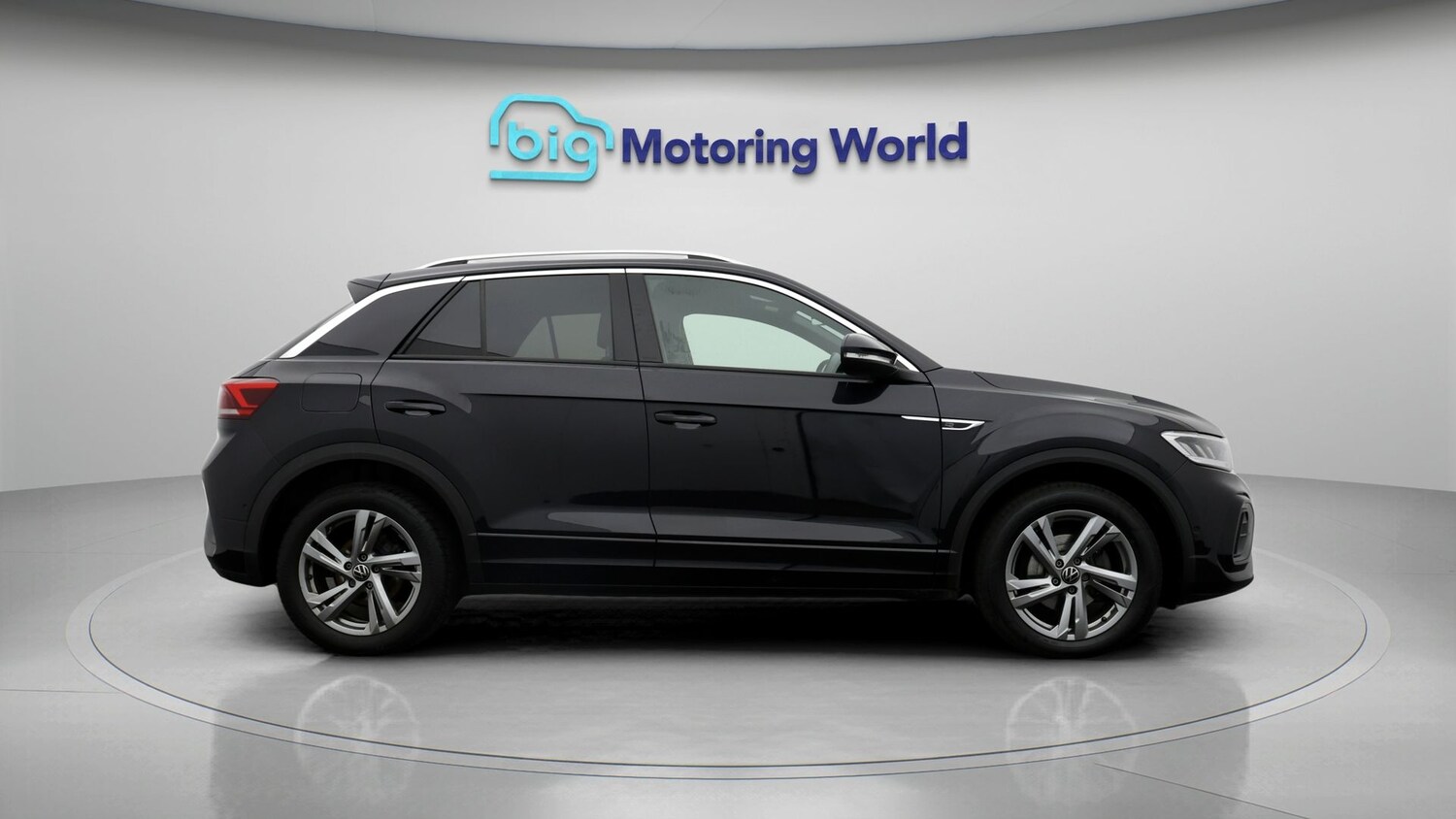Used Volkswagen T-Roc 2022 for sale - 77715986: Photo 8